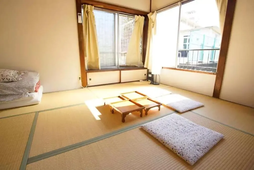 Traditional Japanese House By Waseda, Shinjuku Tokyo Apartment
